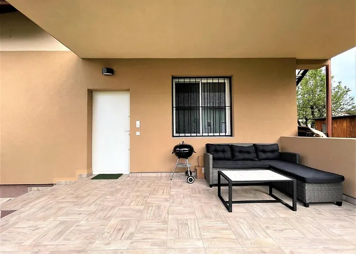 Holiday home Golden *